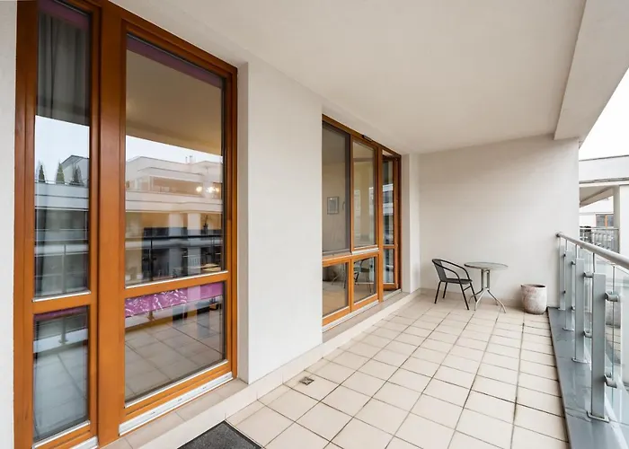 Appartement Wilanow Violet By Bookinghost