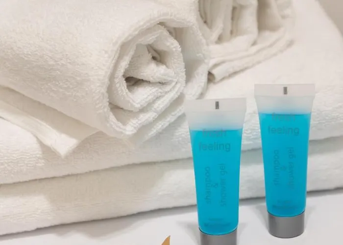 Wilanow Violet By Bookinghost