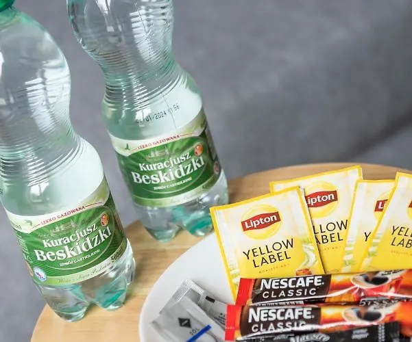 Wilanow Violet By Bookinghost