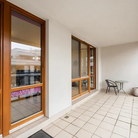 Apartmán Wilanow Violet By Bookinghost