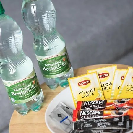 Wilanow Violet By Bookinghost